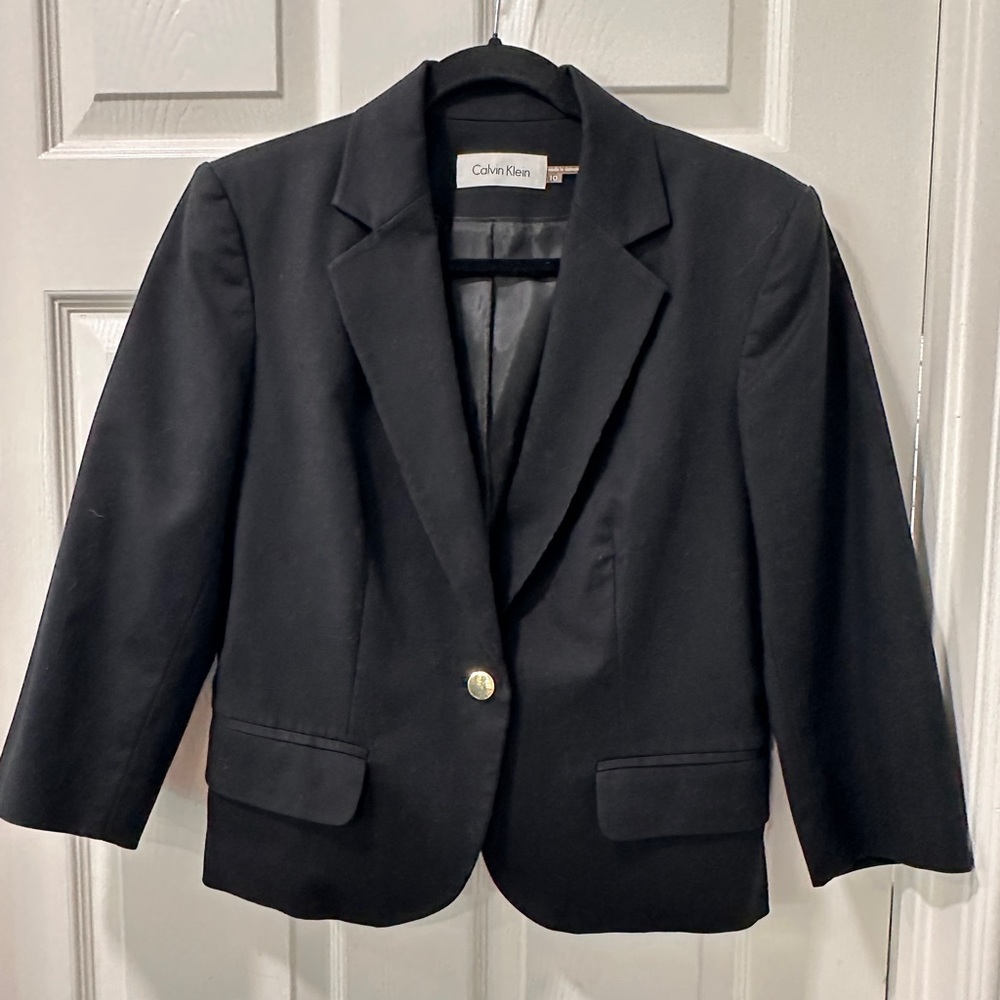 Calvin Klein Short Black Blazer - Size: 10